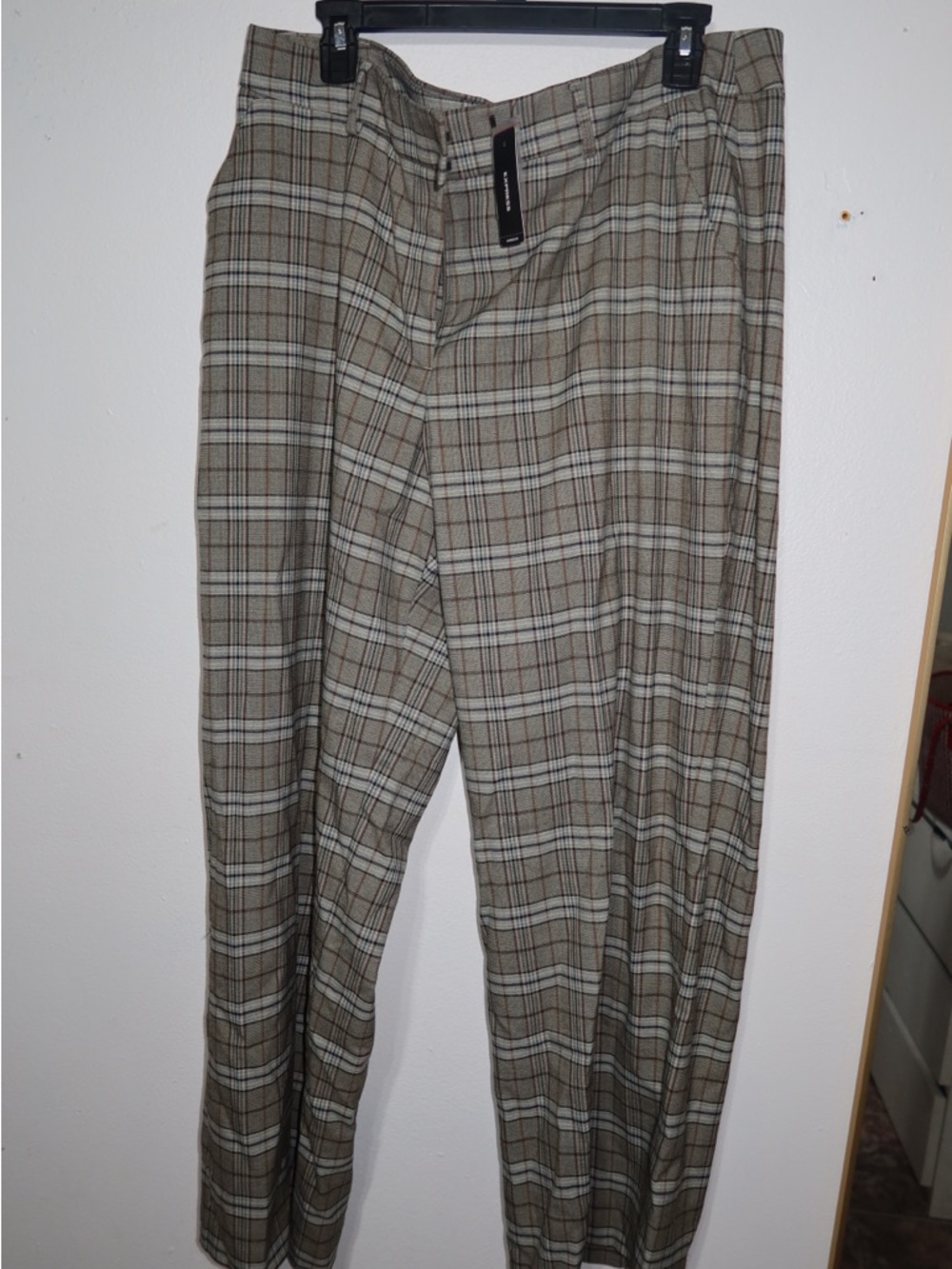 Express Women Plaid Dress Pants - Beige and White